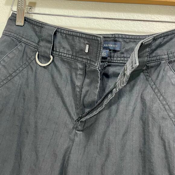 Vintage Y2K 00s Banana Republic Black D-Ring Cropped Trouser Size 2 Relaxed Fit - Picture 10 of 12